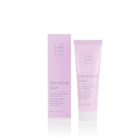 Lavish Care Sensitive Skin Scrub Προσώπου για Ευαί